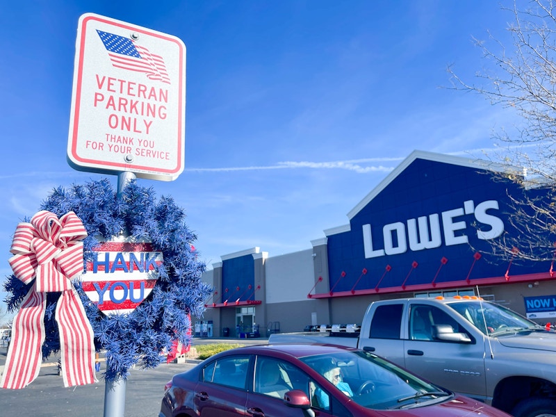 Lowes veterans military parking signs