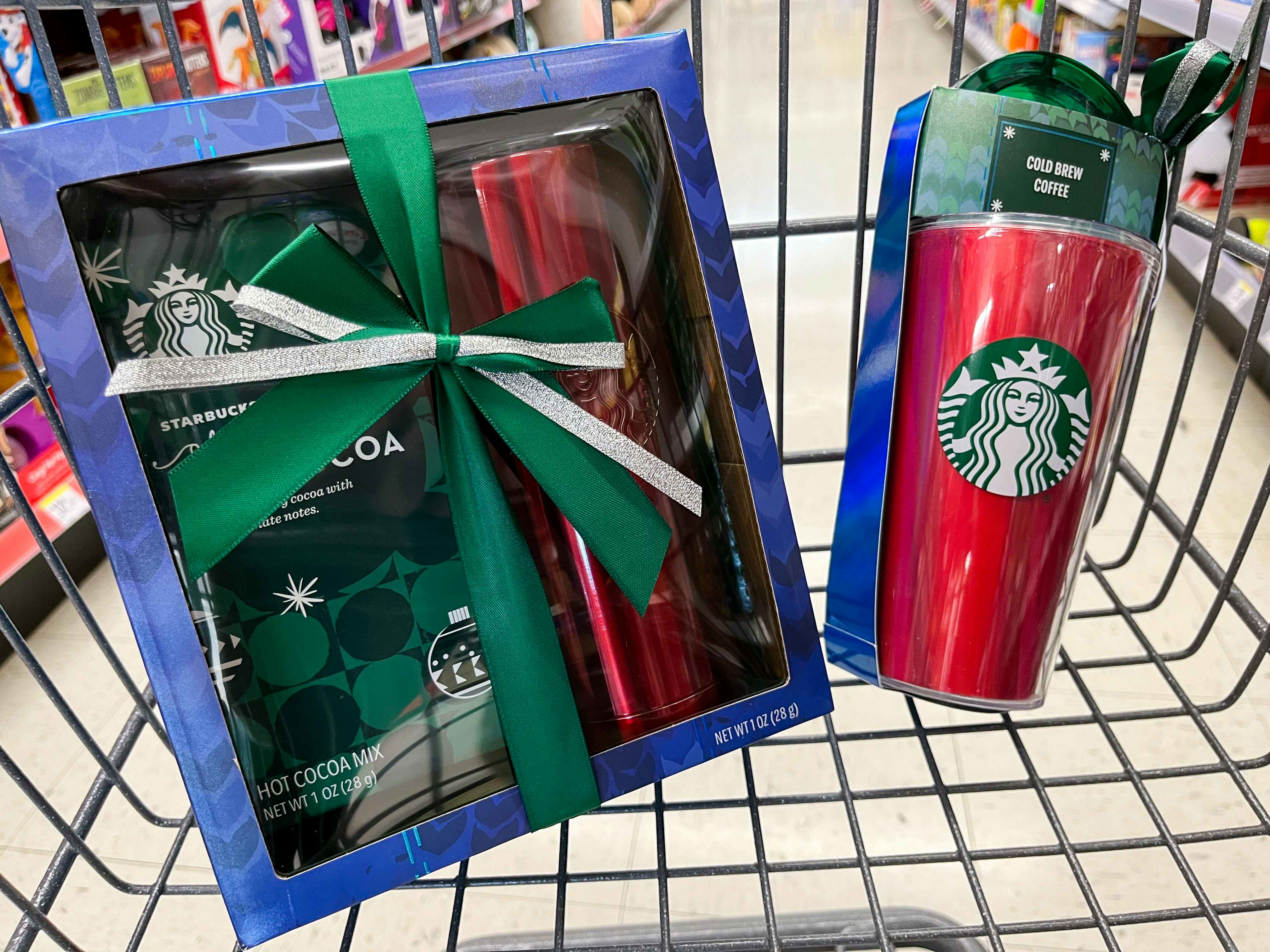 Starbucks Holiday Gift Sets that you can grab today!