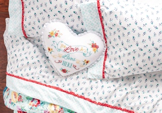 walmart-pioneer-woman-bed-sheets-set-b-2022