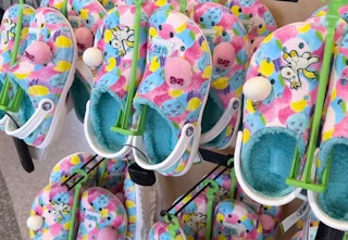 disney-store-crocs-2