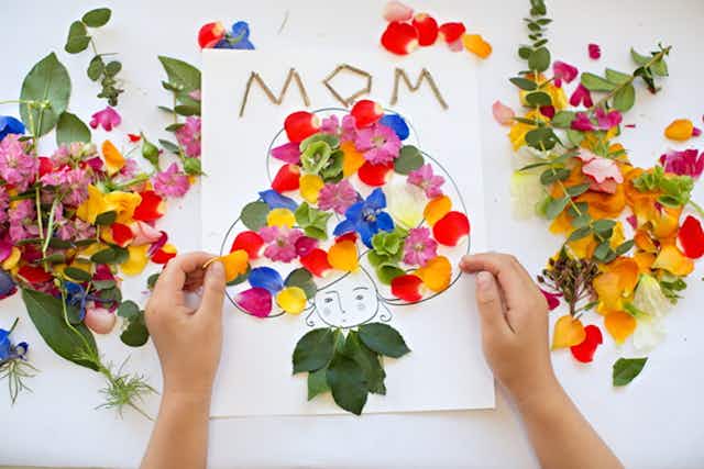 15 DIY Mother's Day Gifts That Are Ridiculously Easy to Make card image