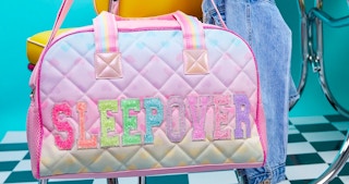 zulily-omg-duffle-bag-oct-2022-6