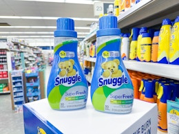 Snuggle Fabric Softener Is BOGO Free at Walgreens — Just $2.50 Each card image
