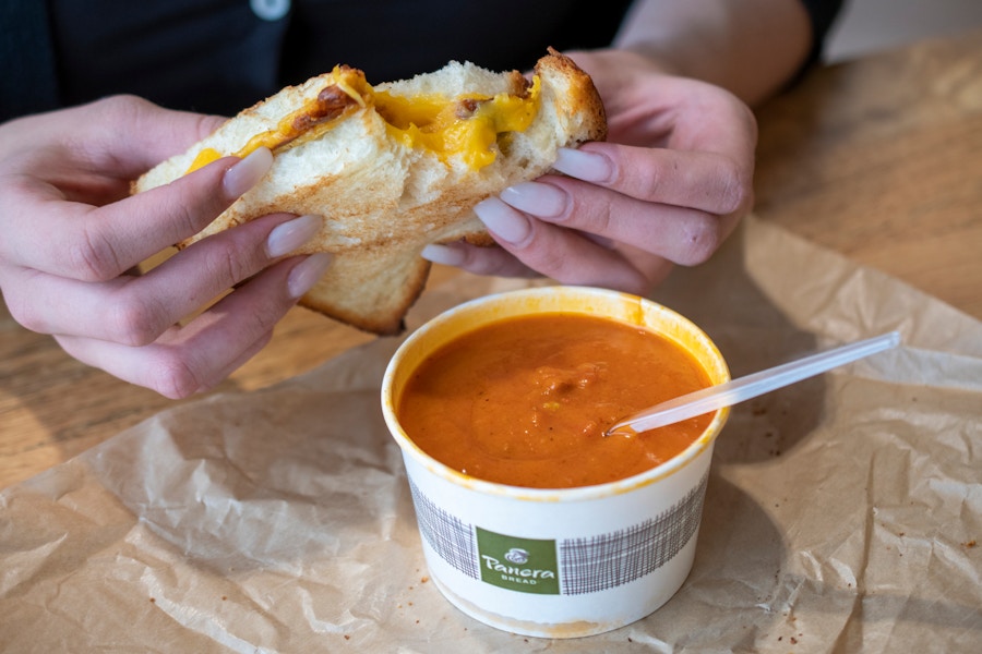 panera-value-duets-grilled-cheese-sandwich-tomato-soup-2021-59