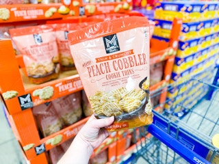 sams-club-members-mark-peach-cobbler-cookie-thins-3