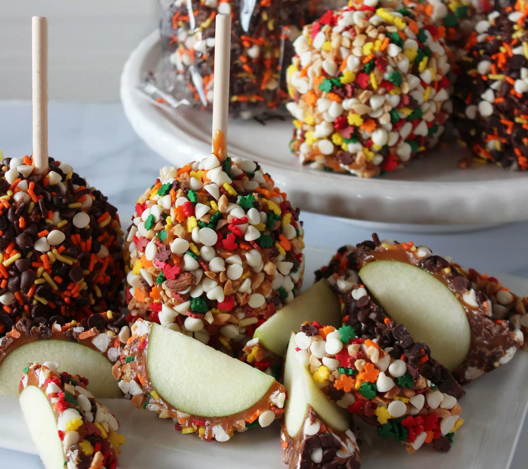 10 Autumn Caramel Apples