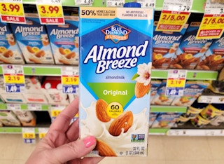 kroger blue diamond almondmilk sv 1681918016 1681918016