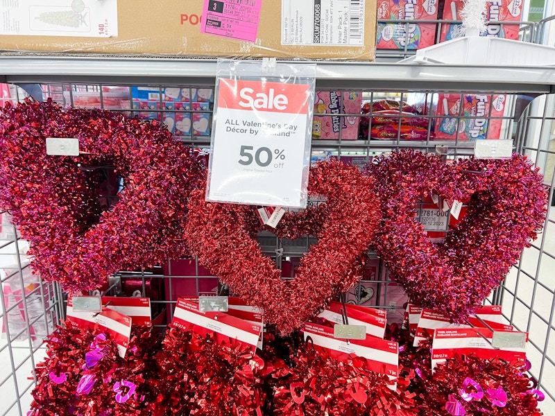 michaels-valentines-day-decor-27