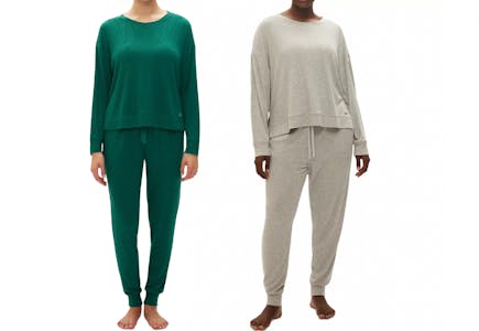 Gap Women's Pajama Set