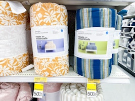 Room Essentials Comforter