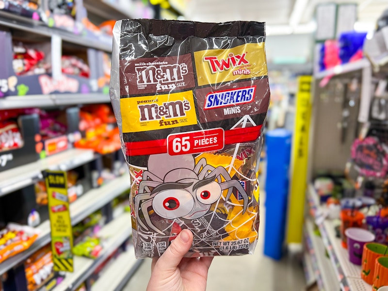 dollar-general-mars-halloween-candy-2