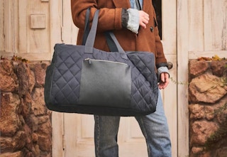 dsw free weekender bag 2023 2 1676386085 1676386086