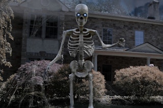 tractor-supply-giant-skeleton-tall-bones-mcneely-halloween-decor-official-media