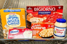 meijer groceries in shopping cart