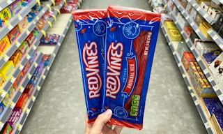 WalgreensVERedVines2