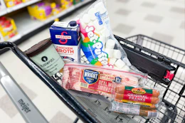 meijer groceries in shopping cart