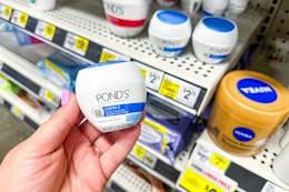 Pond’s Moisturizer for Pocket Change? Yes, Please — Just $0.75 at Dollar General card image