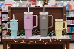 stanley-tumbler-sale-1