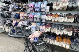 kohls-black-friday-womens-slippers-2021-3