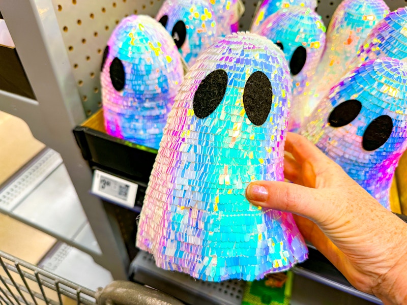 walmart-halloween-dollar-spot-kcl-7