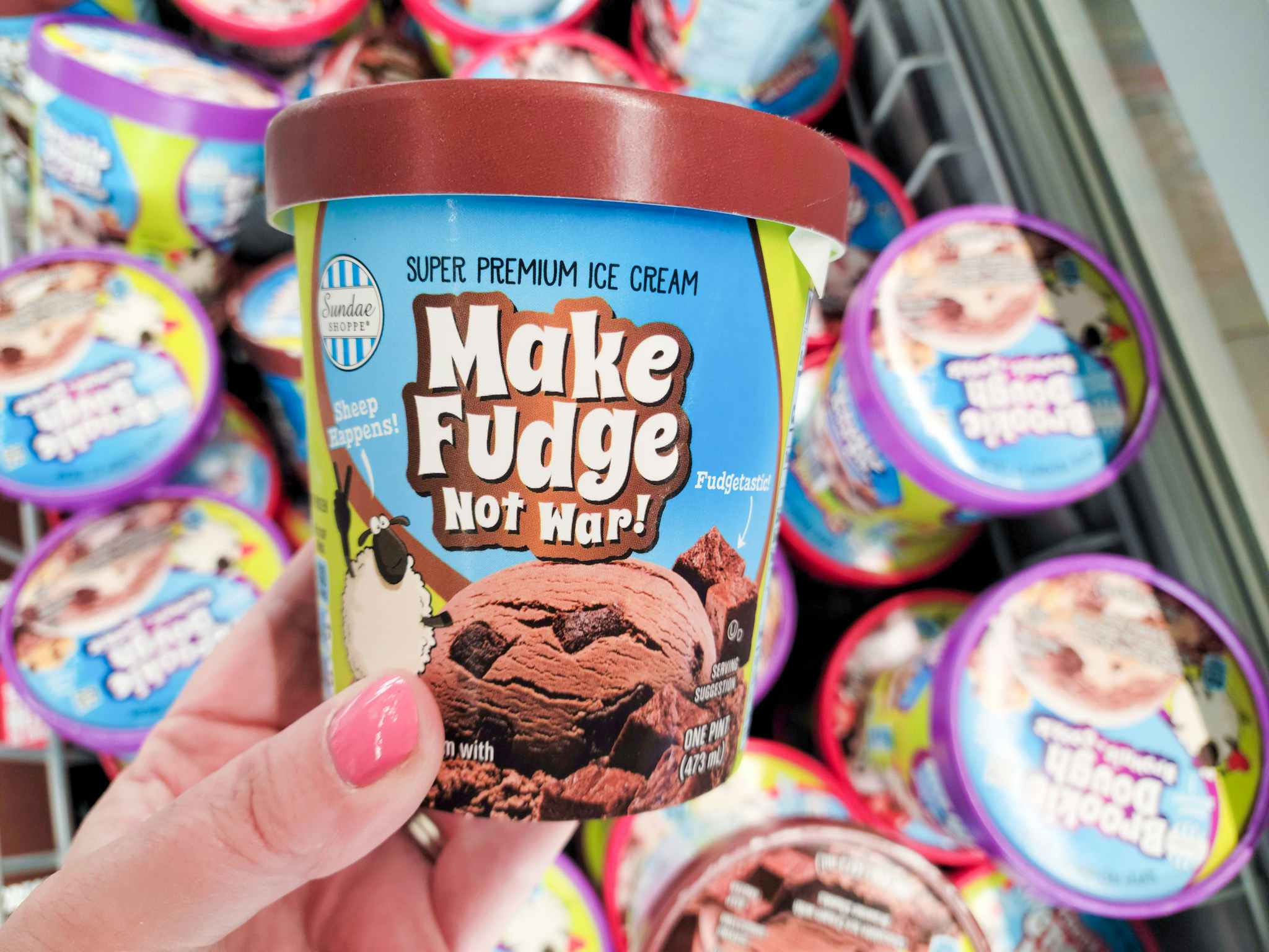 aldi sundae shoppe super premium ice cream-2