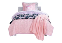 Kids' Reversible Quilt Set