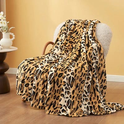 Leopard Pattern Throw Blanket