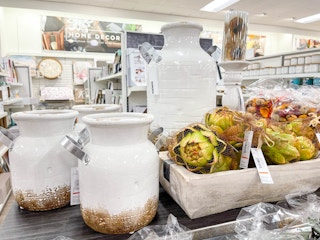 farmhouse decor display