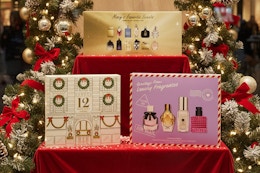 Macy's Fragrance Sets Feature Image