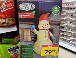 kroger holiday inflatable 2022 sv 1670429716 1670429716