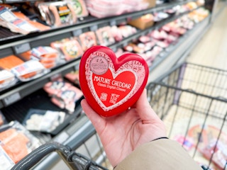 aldi-valentines-day-cheese-3