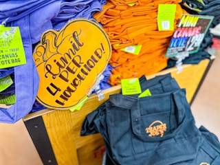 trader-joes-halloween-totes-7
