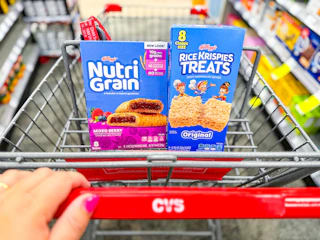 nutrigrain bars and rice krispies treats in a cvs cart