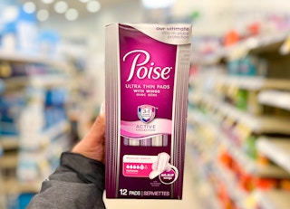 walgreens poise liners aisle 011022 1641833262 1641833262