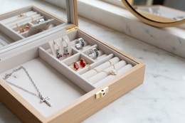 kendra scott jewelry