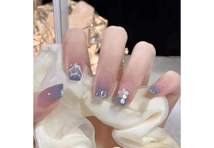 Press-on Nails