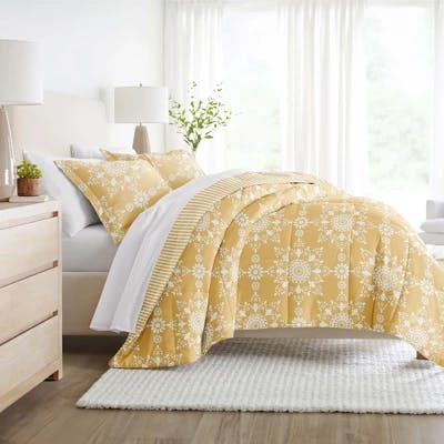 Reversible Patterned Comforter Set