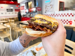 five guys25 1644249326 1644249326