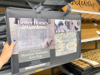 walmart better homes and gardens washable area rug hand holding