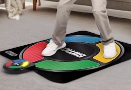 simon says jumping game mat