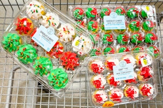kroger cupcakes in shopping cart