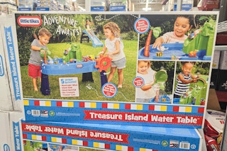 little tikes water table in a box