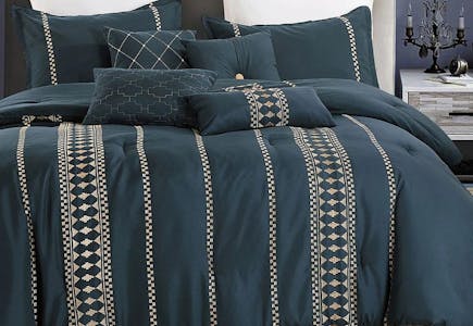 7-Piece Striped Comforter Set