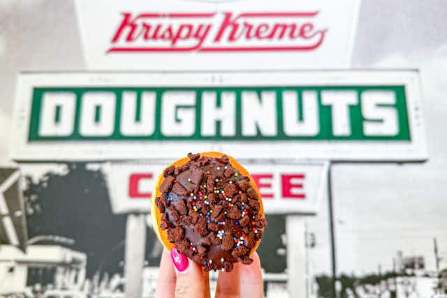 Krispy Kreme Coupons: Get a Dozen Original Glazed Doughnuts for $9.99 card image