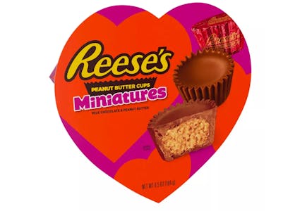 Reese's Peanut Butter Cups Heart Box