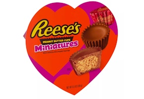 Reese's Peanut Butter Cups Heart Box
