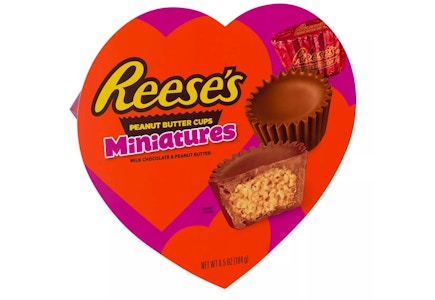 Reese's Peanut Butter Cups Heart Box