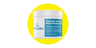 amazon glycolic acid pads featured image 1677514197 1677514198