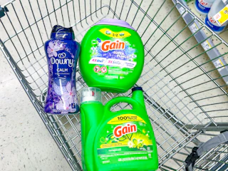 walgreens-jumbo-gain-downy-1