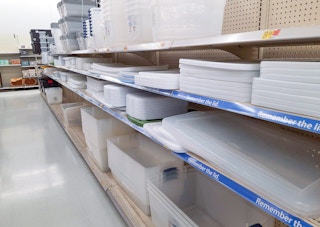 walmart-storage-container-isle-2021